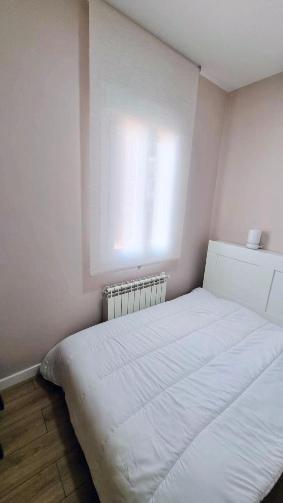 Acogedor Apartamento En Atocha By Bebalmy Madrid Bagian luar foto